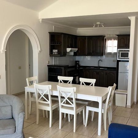 La Cumbre8A- 2 Bed-2 Bath - 1St Fl.- Air-Con-Wi-Fi Apartment Puerto del Carmen  Luaran gambar